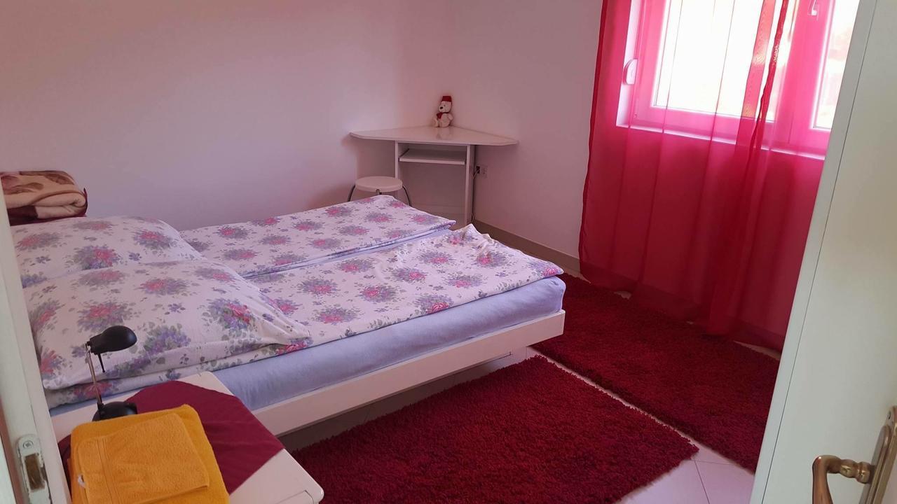 Guesthouse Rebel Deliblát Kültér fotó